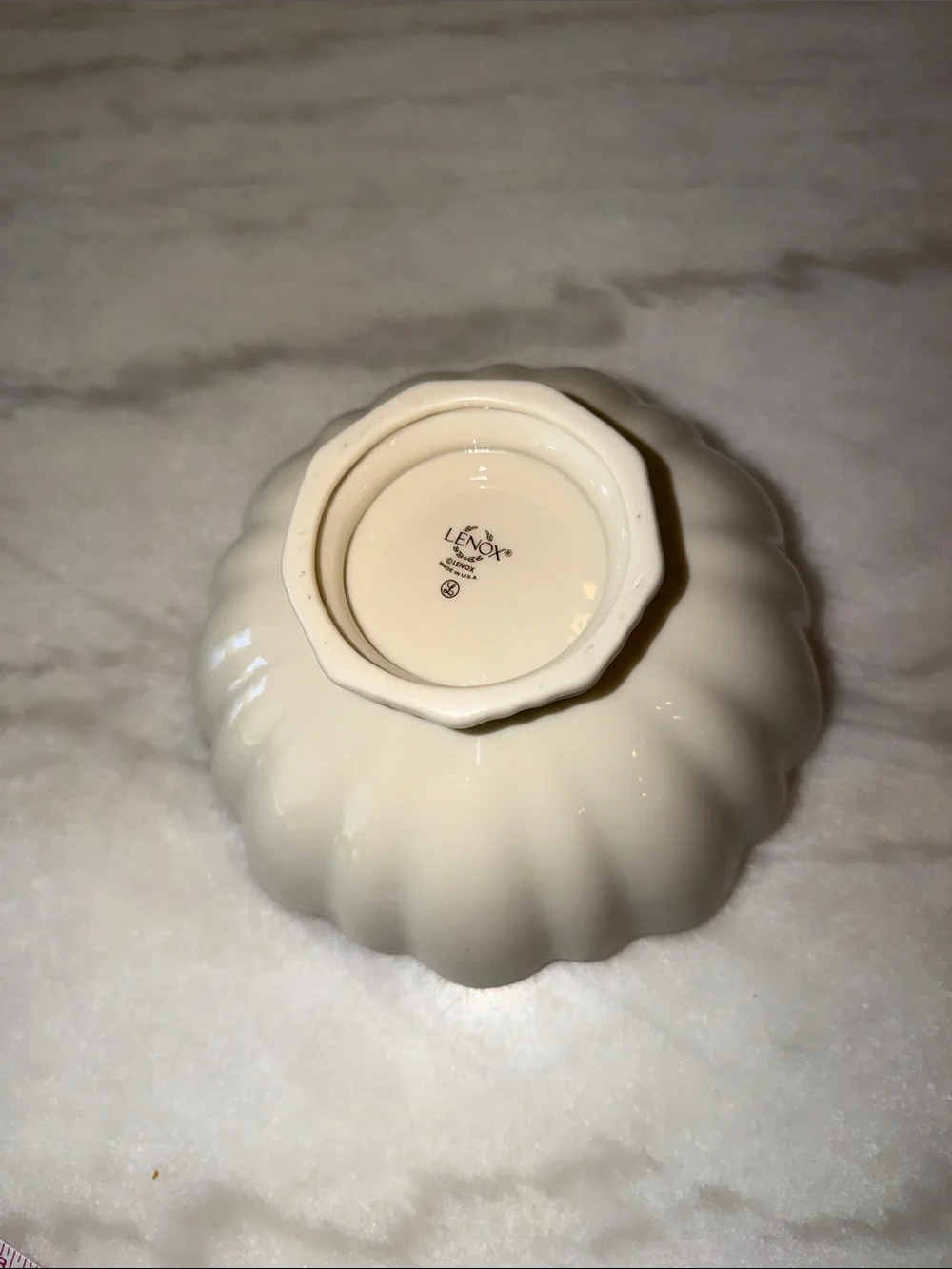 Lenox 6” Scalloped Bowl — Like New